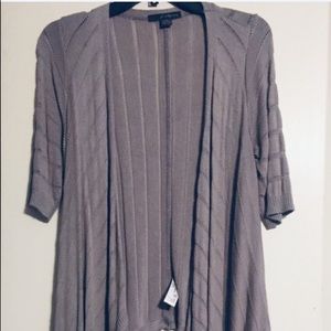 Forever 21 short-sleeved high low cardigan